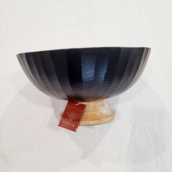 Table Decor - Picture 5 of 8